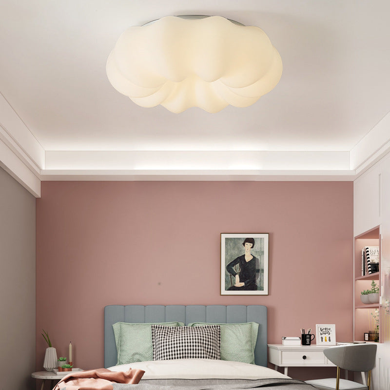 White LED Ceiling Light in Modern Creative Style Cloud Shape Flush Mount for Bedroom