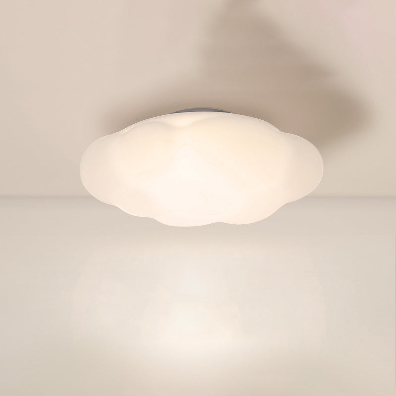 Acrylic LED Flush Mount in Modern Simplicity Cloud Shape Ceiling Light in White