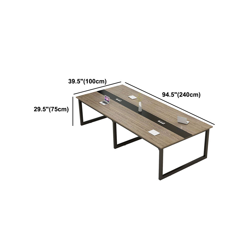 Modern Style Manufactured Wood Office Desk Rectangular Desk with Metal Sled