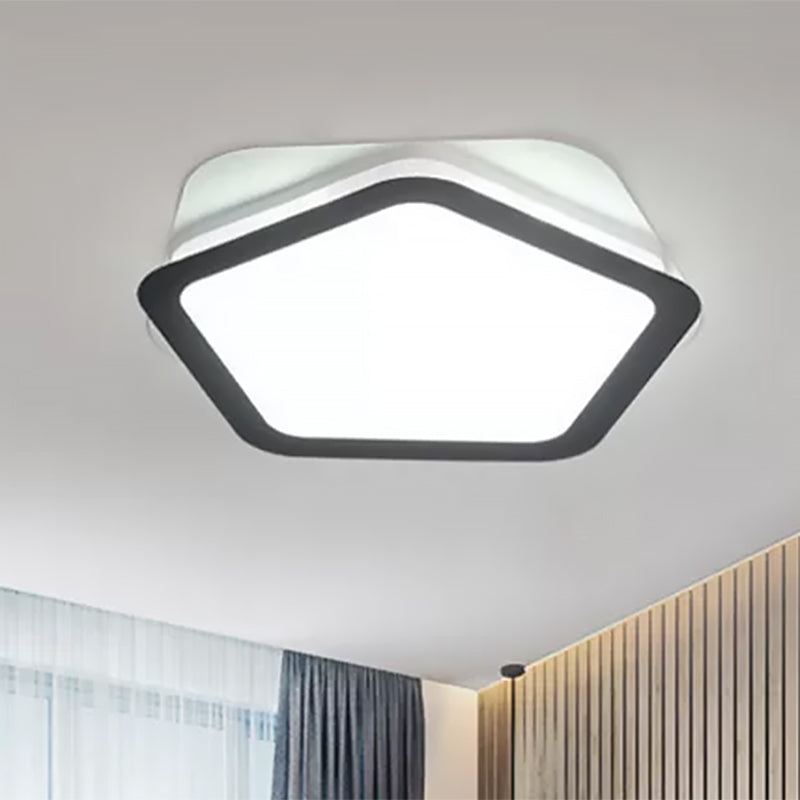 Acryl Pentagon Flush Light Fixture Modern LED Witte Flushmount in Wit/Warm Licht voor slaapkamer