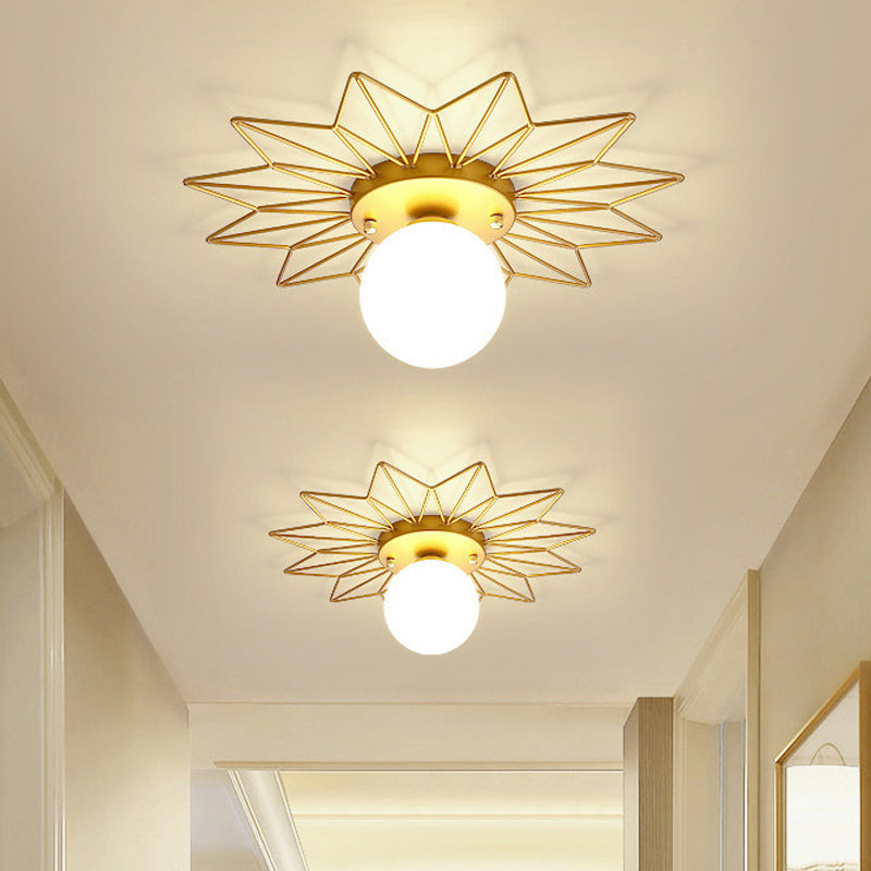 Modern Flush Lighting Glass Ceiling Mounted Light in Gold and White