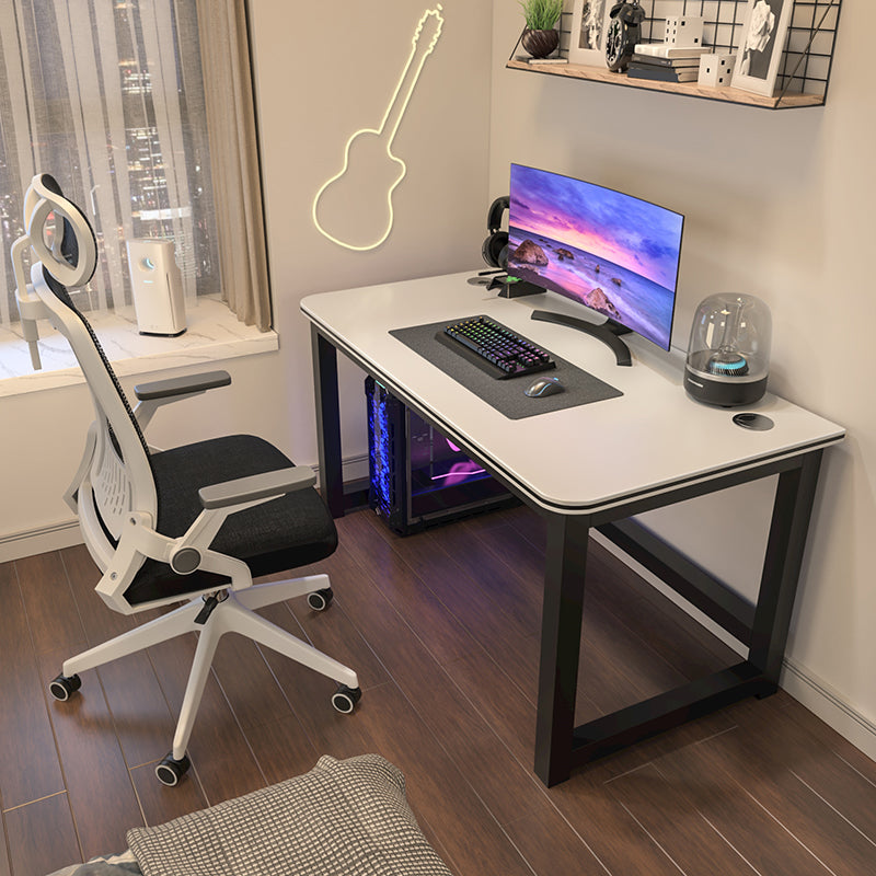 Bedroom Contemporary Computer Desk Rectangular Wooden Office Desk in Matte Finish