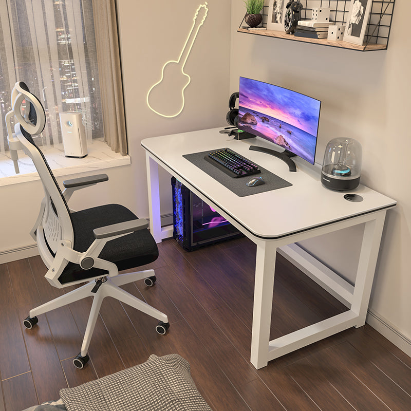 Bedroom Contemporary Computer Desk Rectangular Wooden Office Desk in Matte Finish