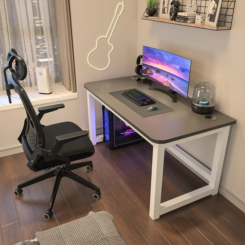 Bedroom Contemporary Computer Desk Rectangular Wooden Office Desk in Matte Finish