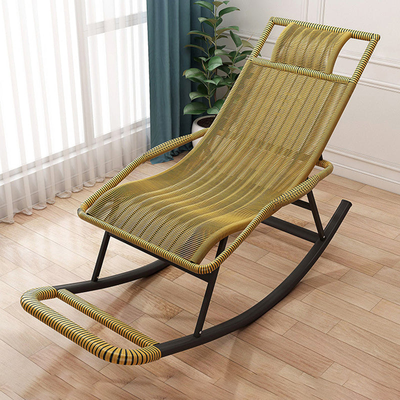 Modern Spindle Rocking Chair Metal Frame Wheel Handrail Woven Rope Rocker Chair for Home