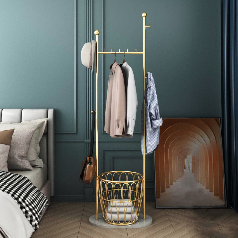 Modern Metal Entryway Kit with 4 Hooks and Basket in Drawing Room