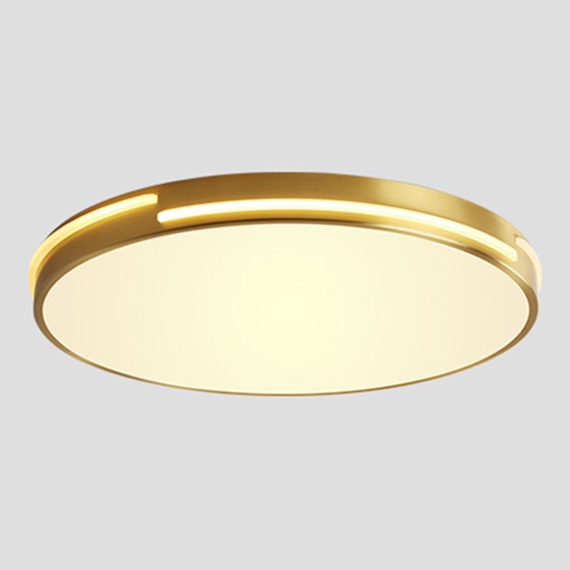 Metal Round Shade Flush Ceiling Light Modern Style 1 Light Flush Mount Fixture in Brass