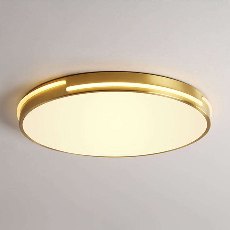 Metal Round Shade Flush Ceiling Light Modern Style 1 Light Flush Mount Fixture in Brass