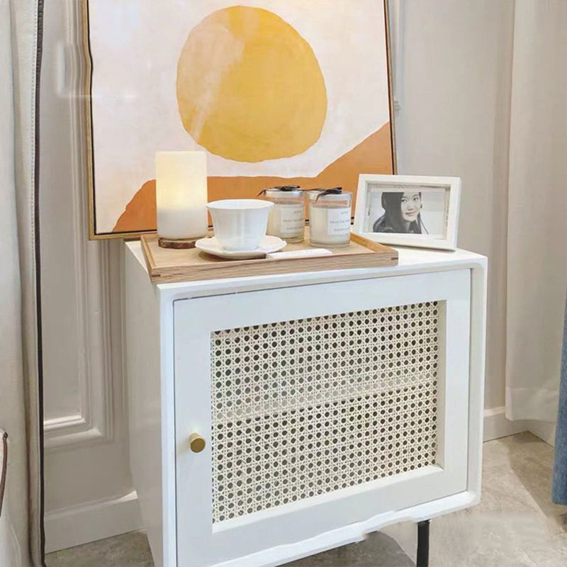 Contemporary Lower Shelf Nightstand Rattan Bedside Cabinet for Bedroom