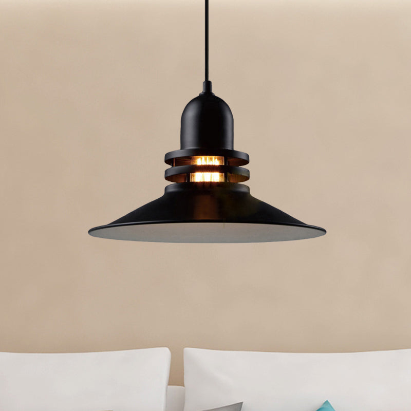 Wide Flare Iron Suspension Light Vintage 1 Light Restaurant Hanging Ceiling Lamp in Black