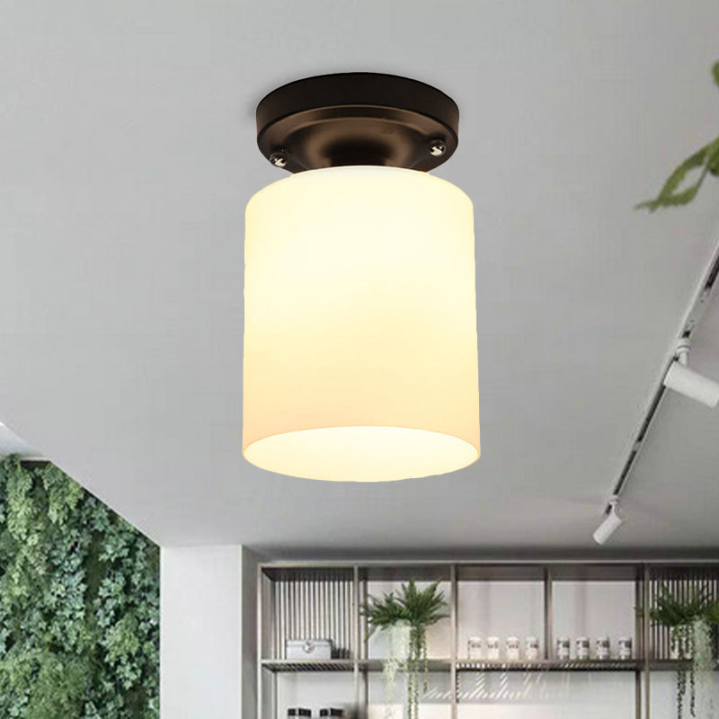 Black One Light Aftemio a soffitto industriale in vetro latte semifulto per corridoio per corridoio