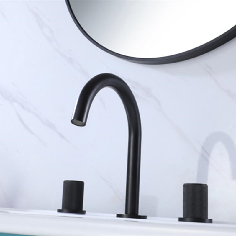 Circular 2-Handle Bathroom Faucet 3 Hole Widespread Bathroom Sink Faucet