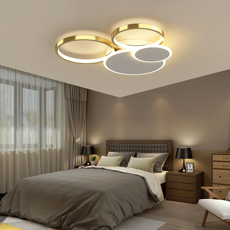 Modern Style Circle Shape Flush Mount 4-Lights Acrylic Ceiling Light for Living Room