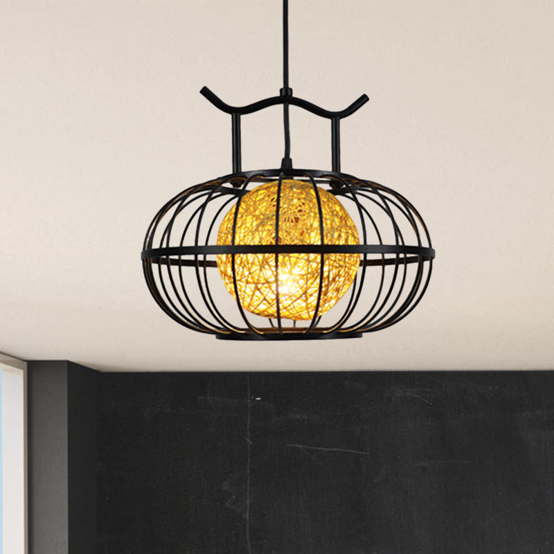 Cage de citrouille en métal suspendue suspendue avec une nuance de boule de rotin intérieure style asiatique 1 lampe de suspension légère en rouge / jaune