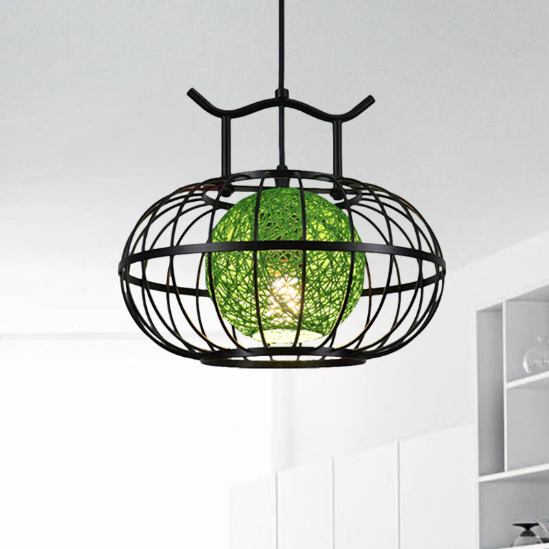 Cage de citrouille en métal suspendue suspendue avec une nuance de boule de rotin intérieure style asiatique 1 lampe de suspension légère en rouge / jaune