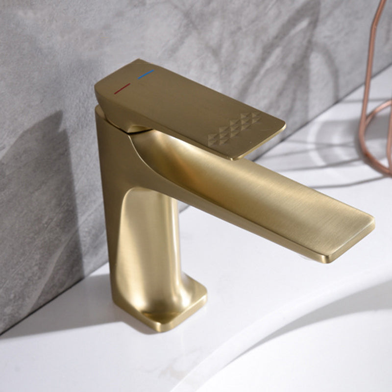 Modern Bathroom Faucet Brass Low Arc Lever Handles with Water Hose Sink Faucet