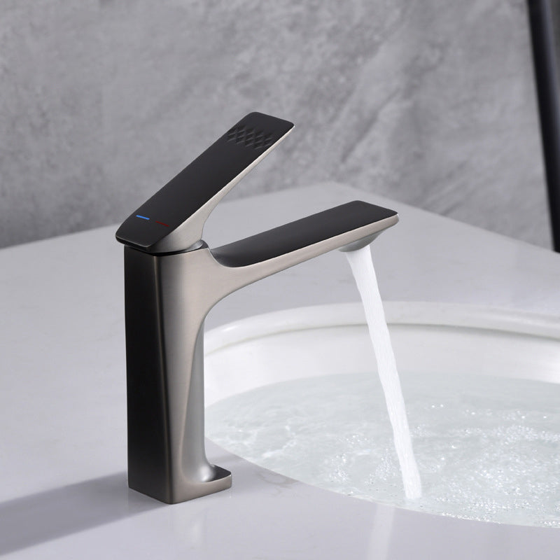 Modern Bathroom Faucet Brass Low Arc Lever Handles with Water Hose Sink Faucet