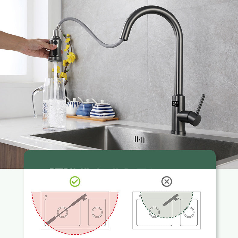 Modern Style Kitchen Faucet Stainless Steel Single Handle Retractable Kitchen Faucet