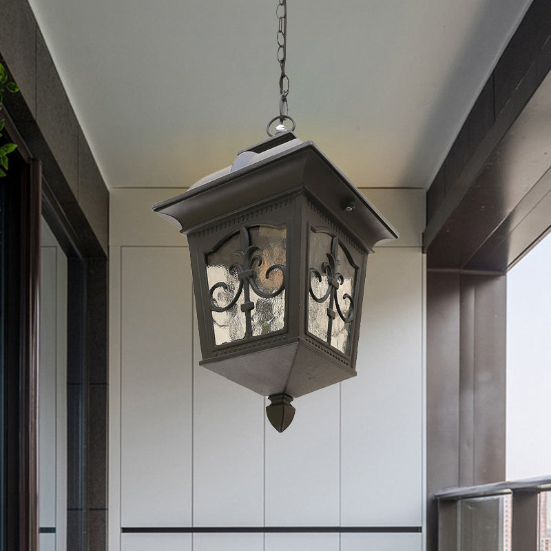 Landes suspendues de lanterne métallique 1 pendentif balcon de l'ampoule en noir / or avec une teinte en verre d'eau
