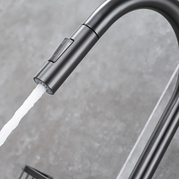 Modern Pull Down Kitchen Faucet Single Handle Faucet with Pull Out Sprayer