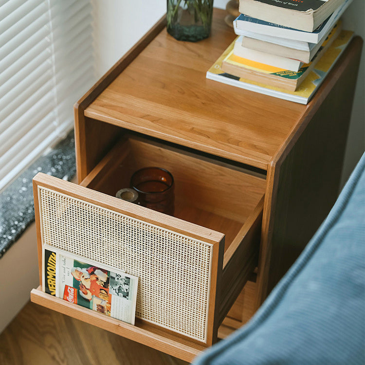 Solid Wood Bedside Cabinet Contemporary Night Table with Drawer