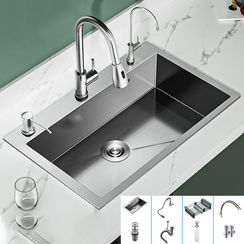 Classic Style Kitchen Sink Stainless Steel 3 Holes Kitchen Sink with Drain Strainer Kit