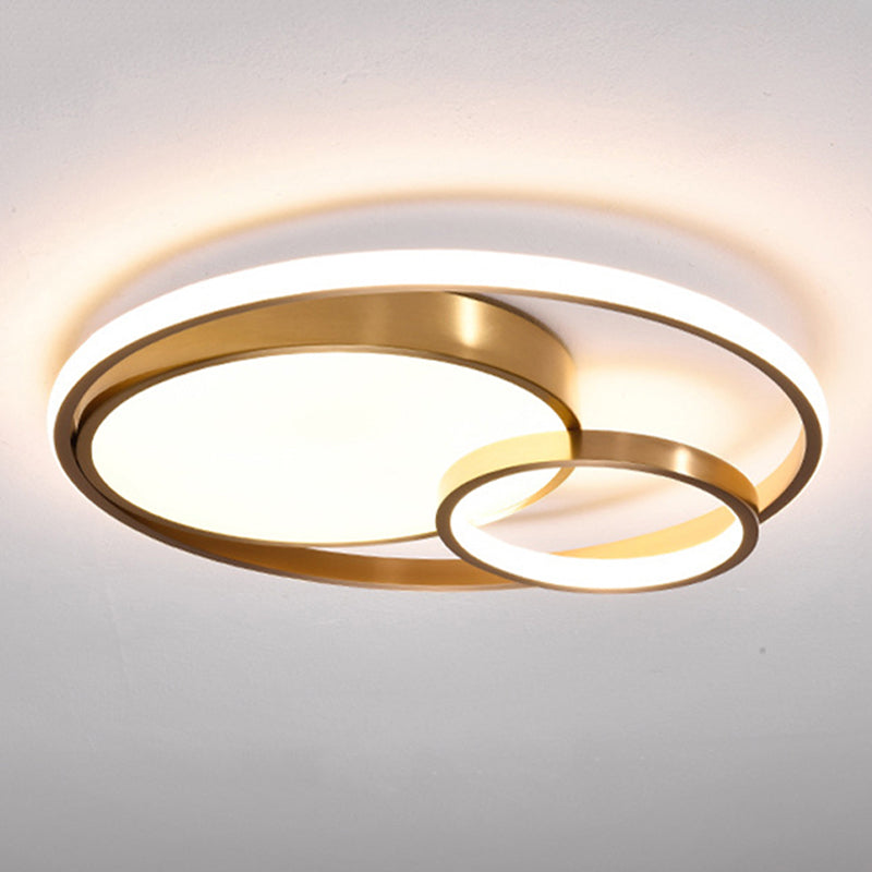 Modernism Flush Mount Ceiling Light Round Flush Lighting in Gold for Bedroom