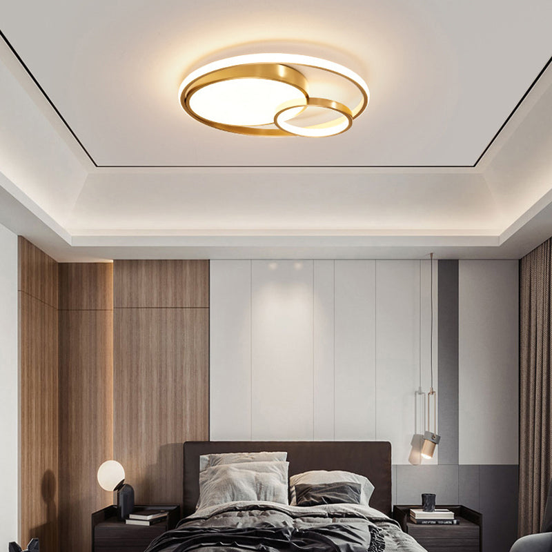 Modernism Flush Mount Ceiling Light Round Flush Lighting in Gold for Bedroom