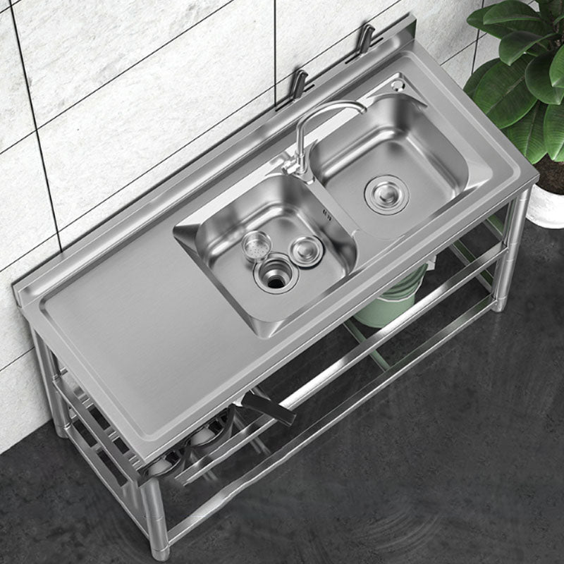 Classic Style Kitchen Sink Stainless Steel 2 Holes Undermount Kitchen Sink