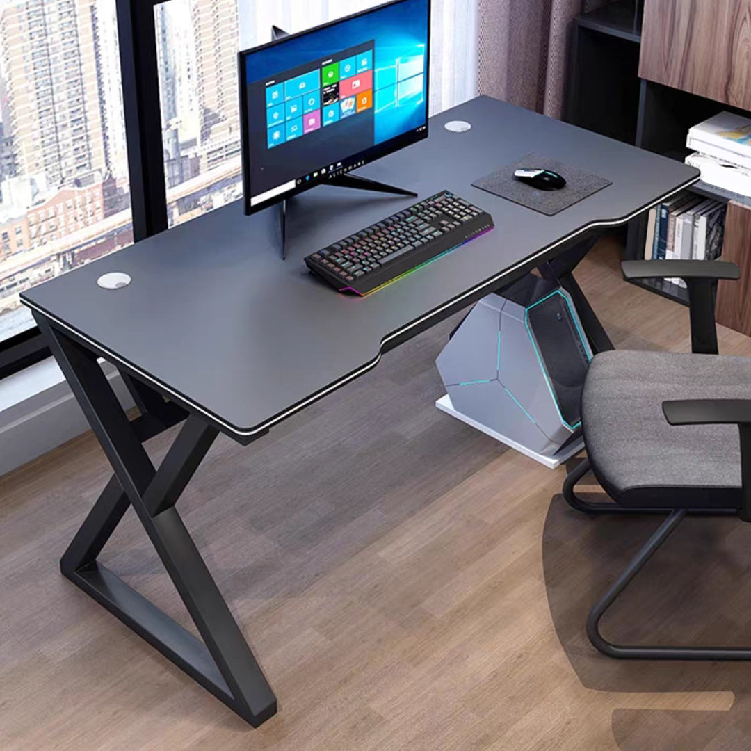 Industrial Gaming Desk Dormitory Writing Desk with Cable Management