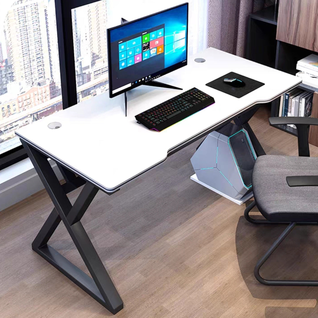 Industrial Gaming Desk Dormitory Writing Desk with Cable Management