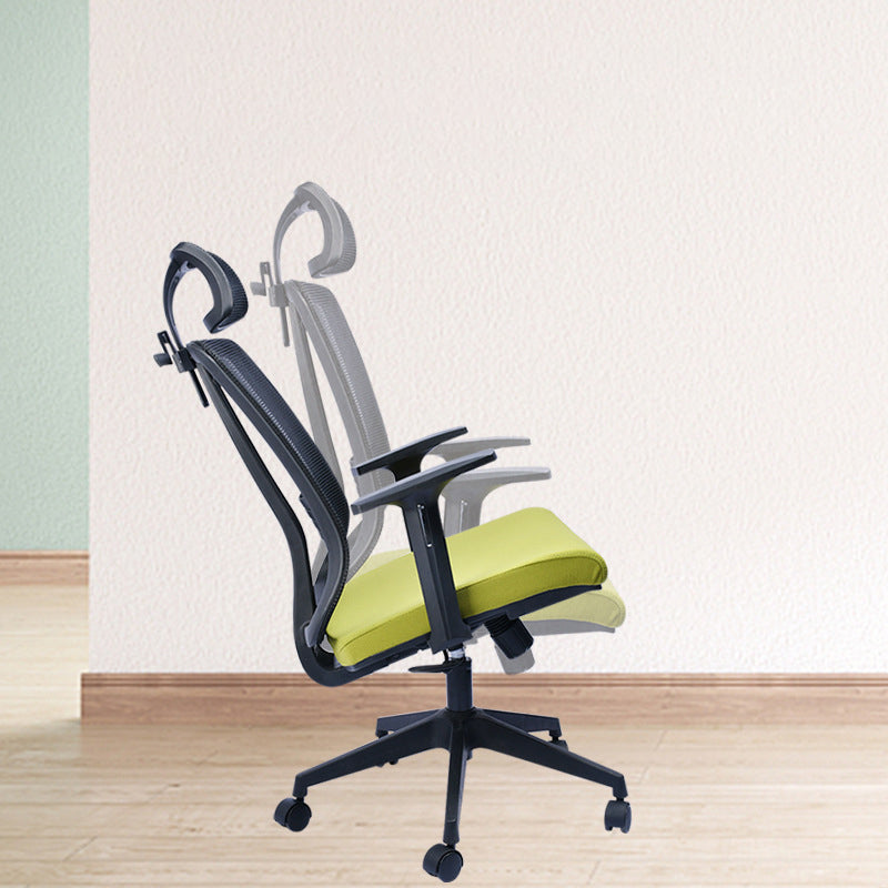 Contemporary Office Chair Conference Fixed Arms Chair with Wheels