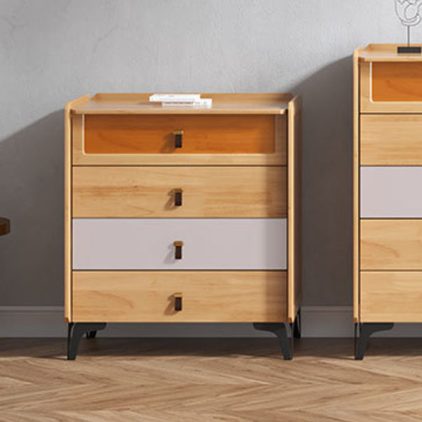 Mid-Century Modern Natural Chest with Drawers in Rubberwood and Black Legs