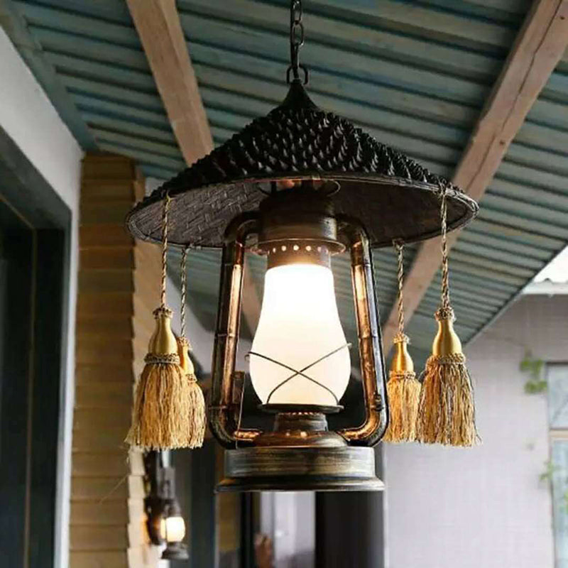 Lanterne en verre givré Style de lampe suspendue 1 tête plafond noir avec conception de chapeau pour balcon