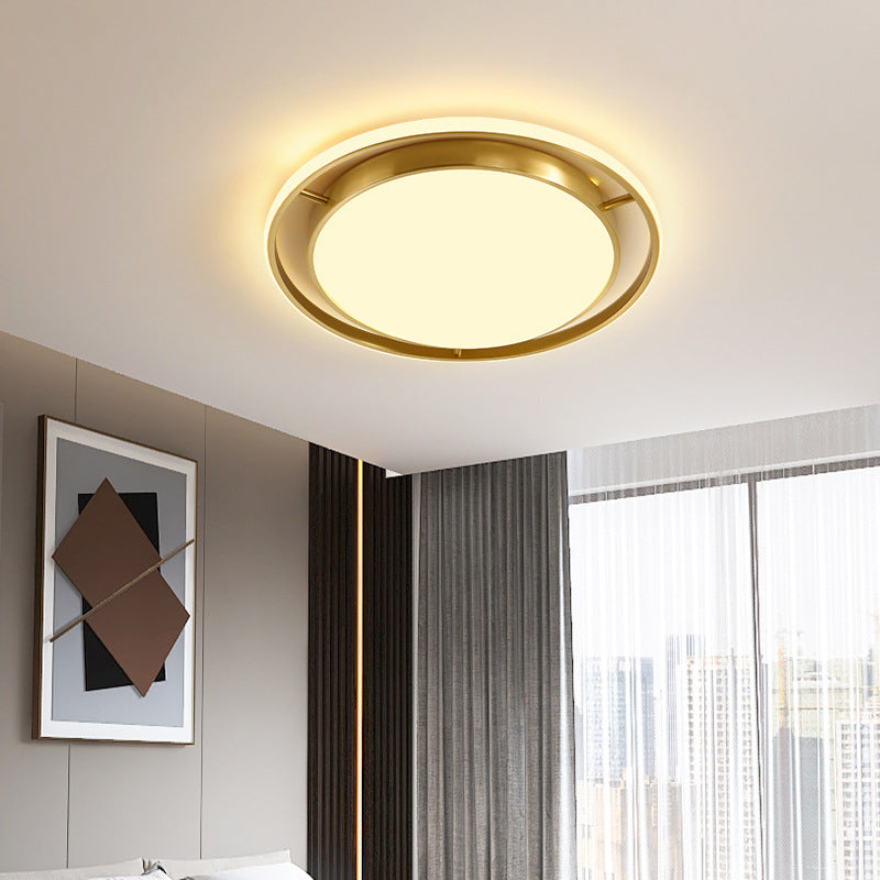 Round Flush Mount Modern Metal Flush Mount Ceiling Light in Gold