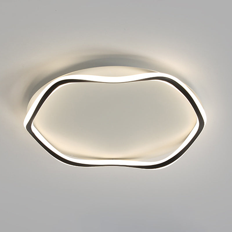 Metal Geometric Shape Flush Ceiling Light Modern Style 1 Light Flush Mount Light Fixture