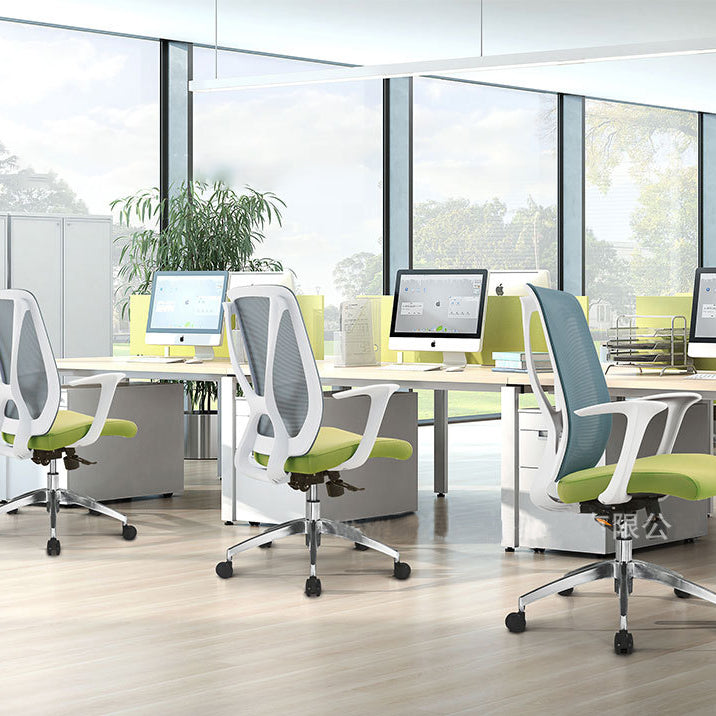 Modern Desk Chair Mesh Computer Chair Conference Chair with Wheels