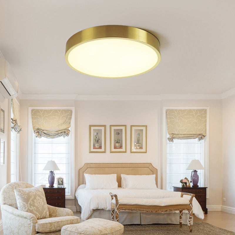 1-Light Round Flush Mount Lighting Modern Metal Ceiling Lighting