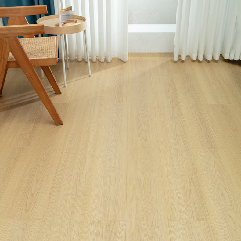 Modern E0 Solid Wood Laminate Flooring in Natural, Click-Lock, Waterproof