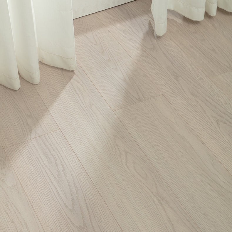 Modern E0 Solid Wood Laminate Flooring in Natural, Click-Lock, Waterproof