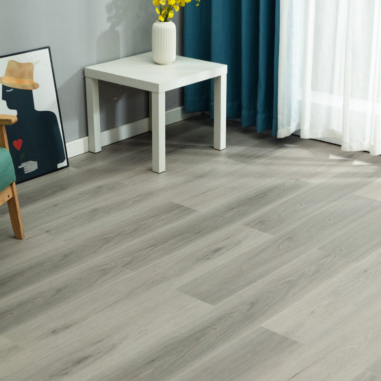 Modern E0 Solid Wood Laminate Flooring in Natural, Click-Lock, Waterproof