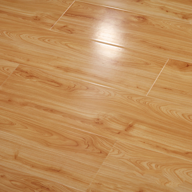 Classic 7" X 32" X 12mm Laminate Flooring, Click-Lock, Waterproof