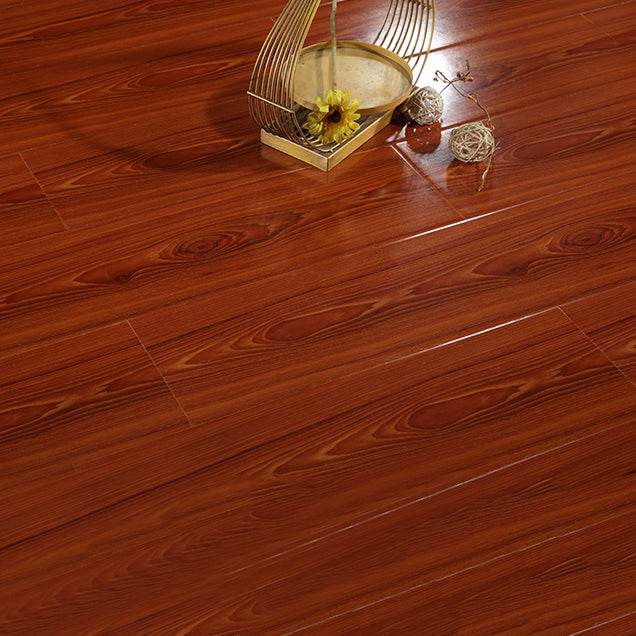 Classic 7" X 32" X 12mm Laminate Flooring, Click-Lock, Waterproof