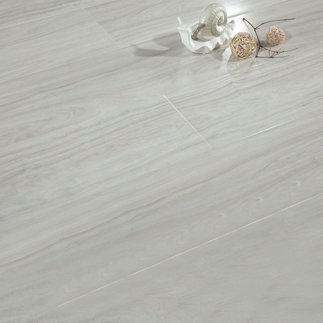 Classic 7" X 32" X 12mm Laminate Flooring, Click-Lock, Waterproof