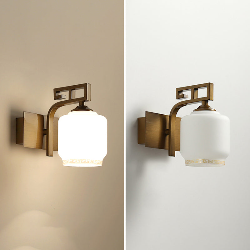 Industrial Glass Shade Vanity Light Minimalist Wall Light Sconce for Washroom