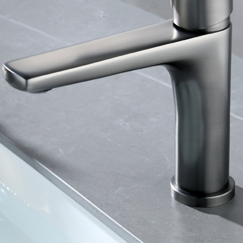 Contemporary Centerset Faucet Single Lever Handle Faucet for Bathroom