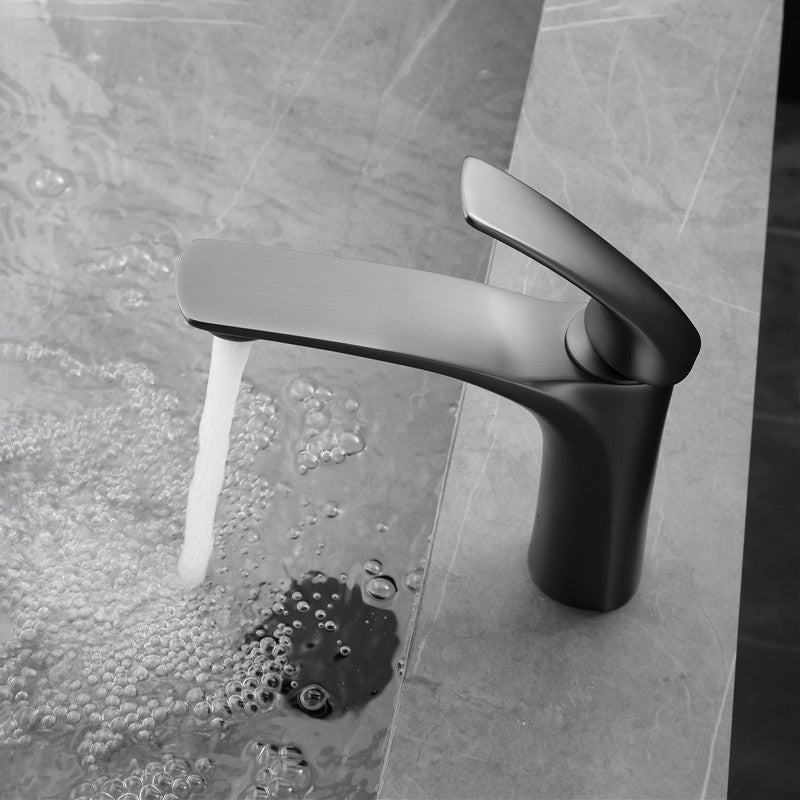 Modern Style Centerset Faucet Lever Handles Faucet for Bathroom