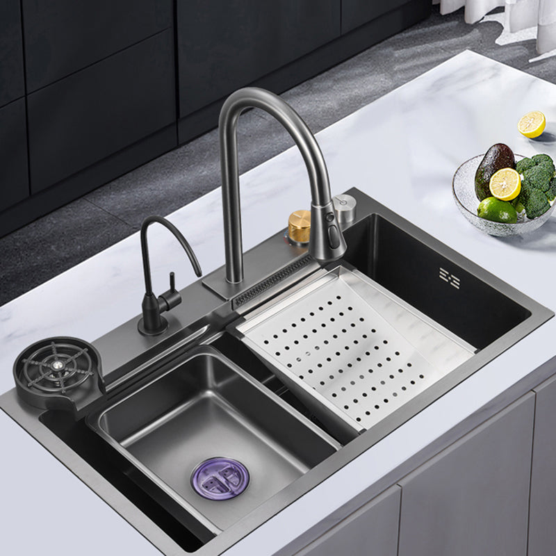 Classic Style Kitchen Sink Corrosion Resistant 5 Holes Stainless Steel Kitchen Sink