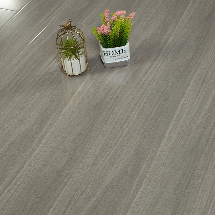 Contemporary Style Laminate Plank Flooring Scratch Resistant Laminate