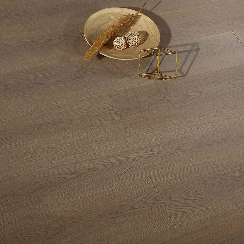 Light Wooden Laminate Plank Flooring Scratch Resistant Laminate Floor